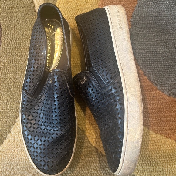 Michael Kors Kane Perforated Slip on Sneakers Black and White Women’s Size 9 US - Picture 1 of 6